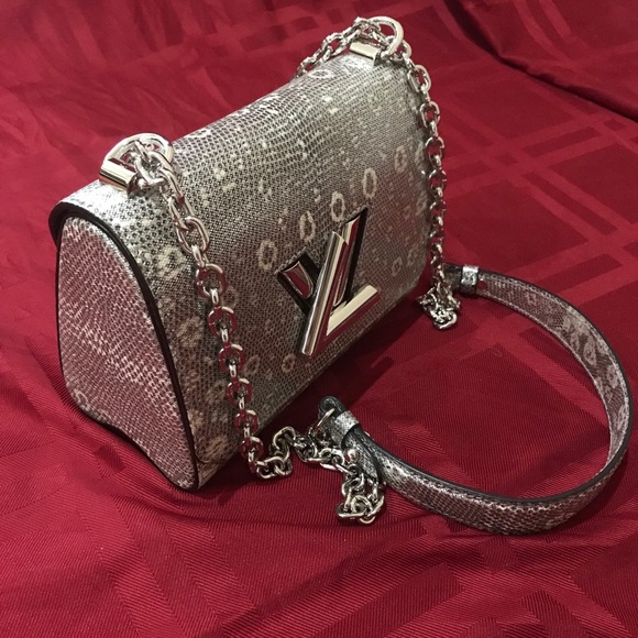 Louis Vuitton Bag - Picture 2 of 5